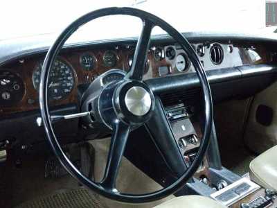 L'interno della Rolls Royce Shadow del 1974